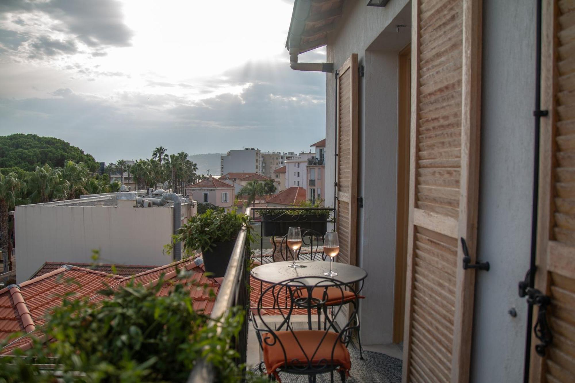Unique Boutique Hotel Antibes Juan-Les-Pins Luaran gambar